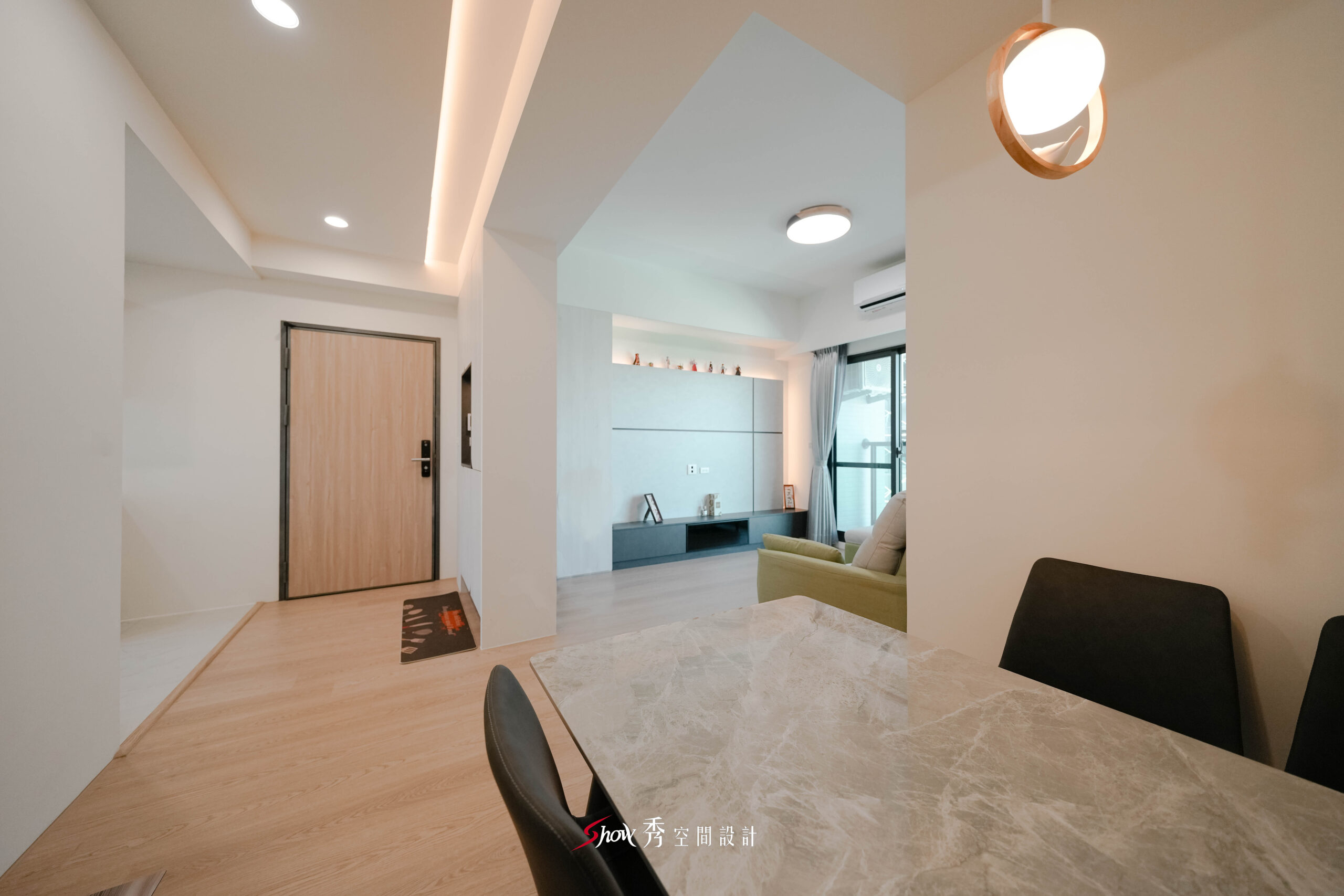 台南室內設計客餐廳整體視角與空間比例